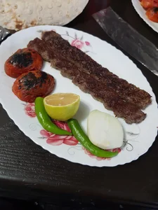 کبابی رضا 4