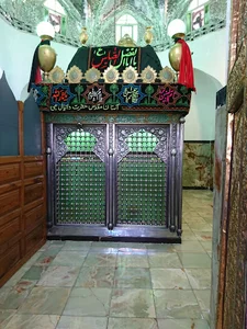 پارچه سرای کربول