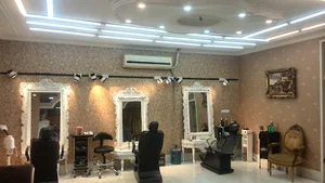آرایشگاه زنانه نخل طلایی