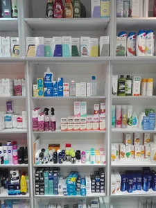 داروخانه دکتر بنکداری