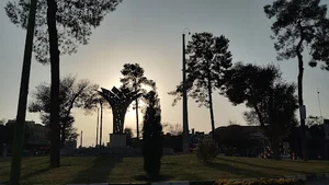 میدان دروازه دولت