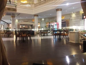 کافه لوتوس .