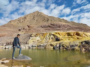 چشمه تراورتن گئجی قالاسی