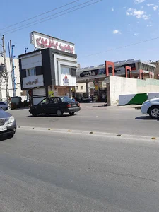 پمپ بنزین نادر
