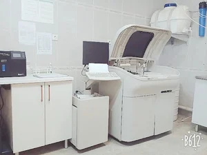 آزمایشگاه فوق تخصصی کسری