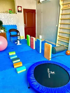 کلینیک کاردرمانی آترا 2