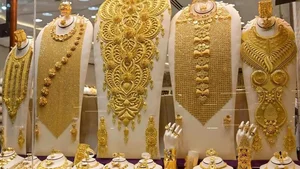 طلا و جواهرات شادمند