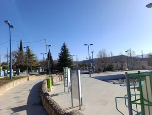 پارک حاشیه ای