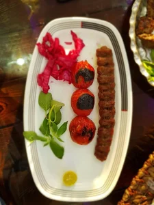کبابسرای چرب و چیلی 3