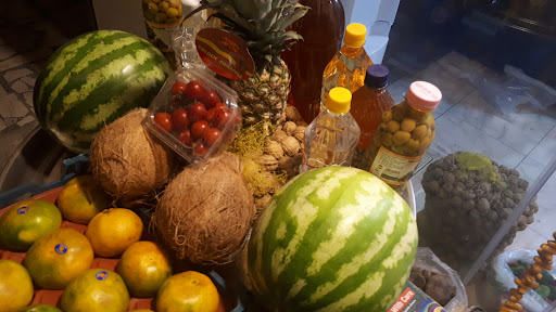 میوه و تره بار مزرعه