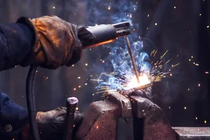 خرید و فروش آهن آلات دست دوم