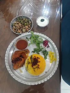 کافه رستوران کاس اقا