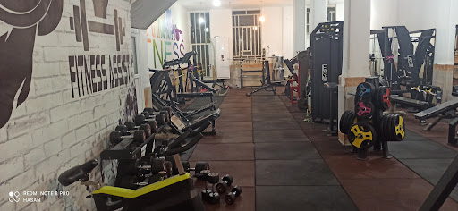 باشگاه بدنسازی لایف
