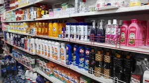سوپر مارکت مجید ثابت