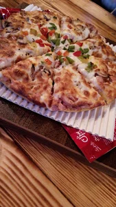 پیتزا و کافی شاپ اهورا Ahoora fast food