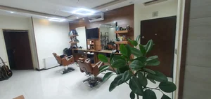 آرایشگاه فرزاد برزگر 4