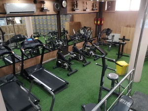 باشگاه بدنسازی کیان 4