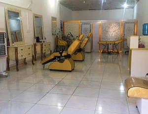 سالن آرایش و زیبایی مریم بلوطی