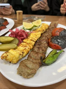 رستوران ایرانی دانیال