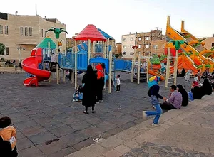 بوستان پروفسور معتمد نژاد بيرجند