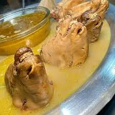 طباخی قائم
