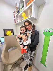 دکتر نیک نژاد اطفال