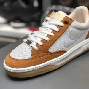 کفش زئوس صالحی 2