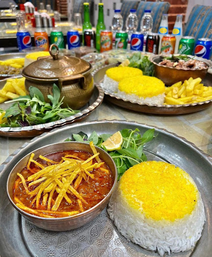 رستوران عمارت لاله