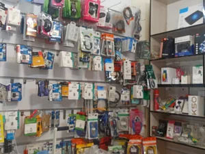 کافی نت و انتشارات رجبیان