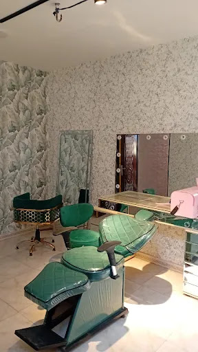 سالن زیبایی مائده عسکری