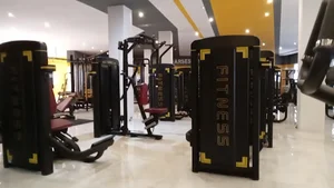 باشگاه بدنسازی آرسس