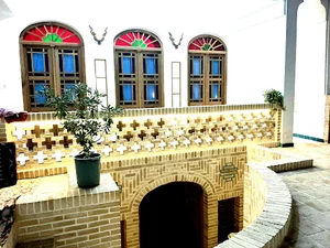 اقامتگاه سنتی خاطره