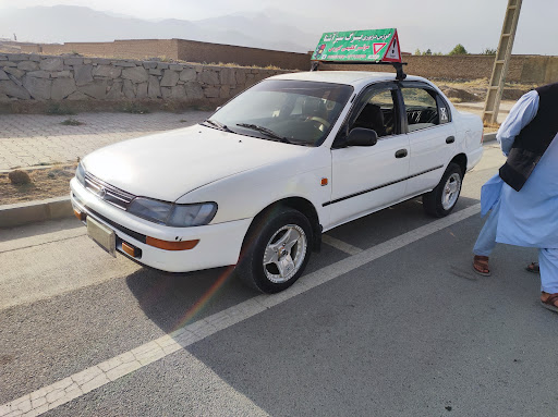 آموزشگاه راننده گی برگ سبز