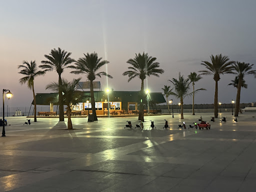 واجهة ثول البحرية