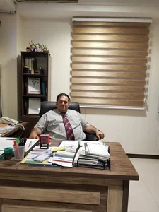 مطب دکتر محسن شاملو جراح مغز و اعصاب و ستون فقرات 3