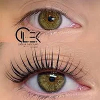 خدمات تخصصی مژه و ابرو نازلش