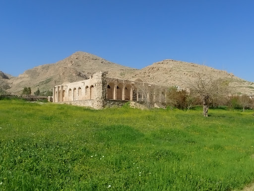 کوشک نور آباد