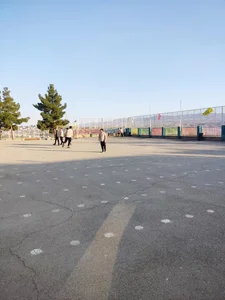 دبیرستان باهنر 2
