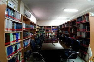 کتابخانه عمومی 5