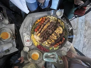 سفره خانه سنتي نيلوفر آبي