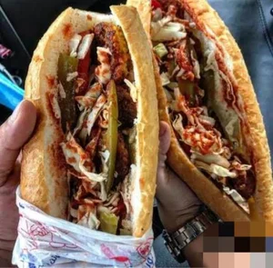 ساندویچ دایی اکبر 3