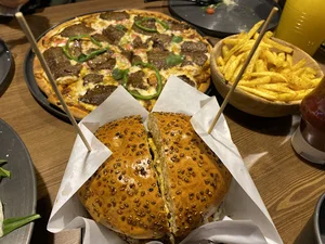 رستوران پیله