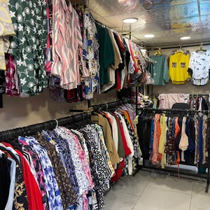 پوشاک زنانه مانژو