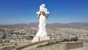 عکاسی شاهین خیابان ناصر خسرو سنندج