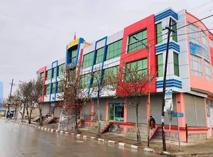 مارکیت تجارتی الحاج نظر محمد پشتونیار