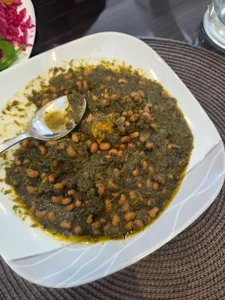 کافه رستوران خاقان