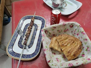 کبابی نادر