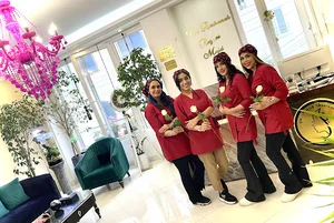 کلینیک زیبایی دکتر ریحانه مجد