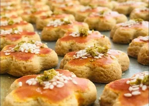 باقلوا و شیرینی سنتی وانیلا