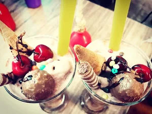 کافه سنتی گل گندم